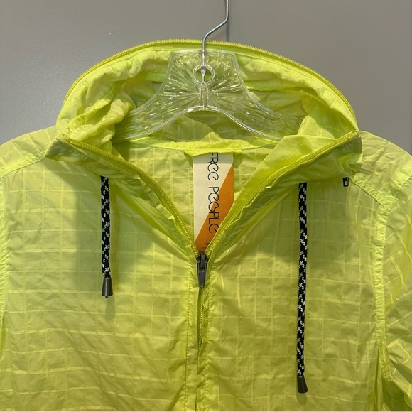 Free People Hooded Packable Windbreaker Jacket Neon Yellow Size Extra Small XS - Picture 3 of 4